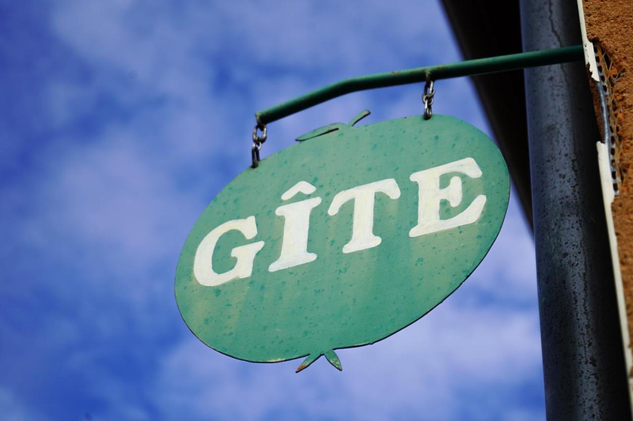 Gite Pomme Verte - By Primo C0Nciergerie Vonnas Bagian luar foto